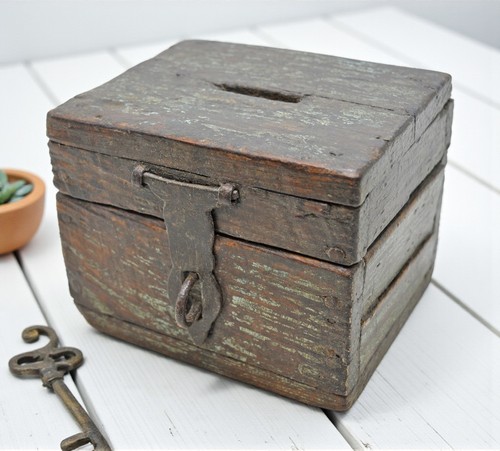 Antico legno piccolo moneta - legno,